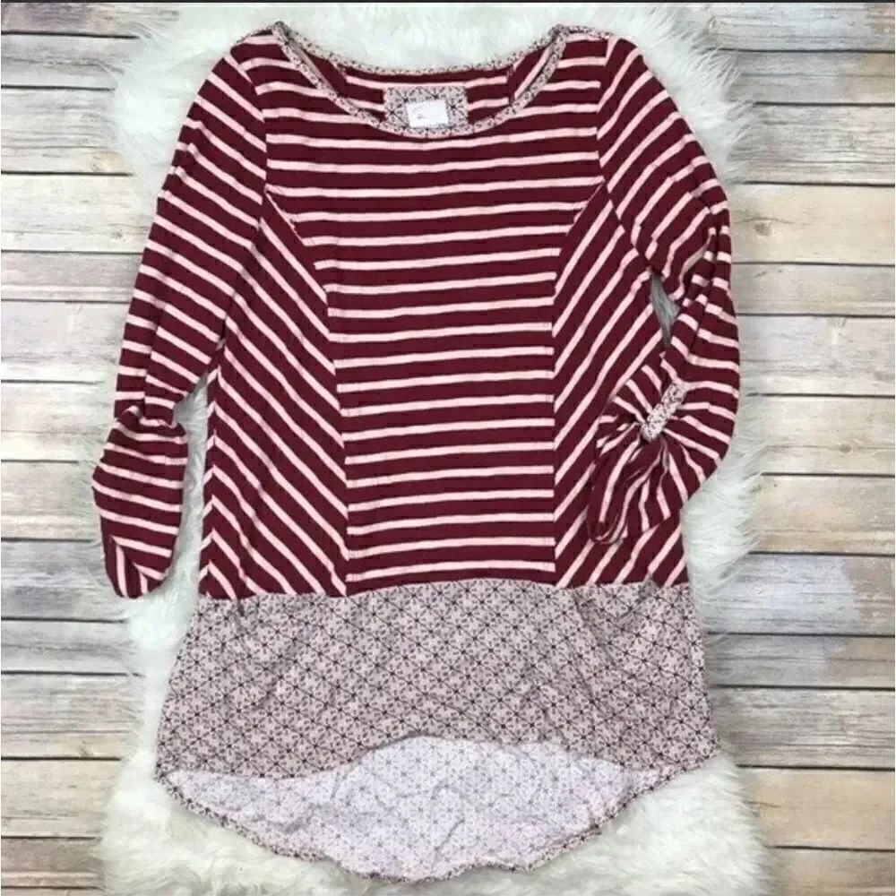 Anthropologie Postmark MEDIUM Top RED Striped Flo